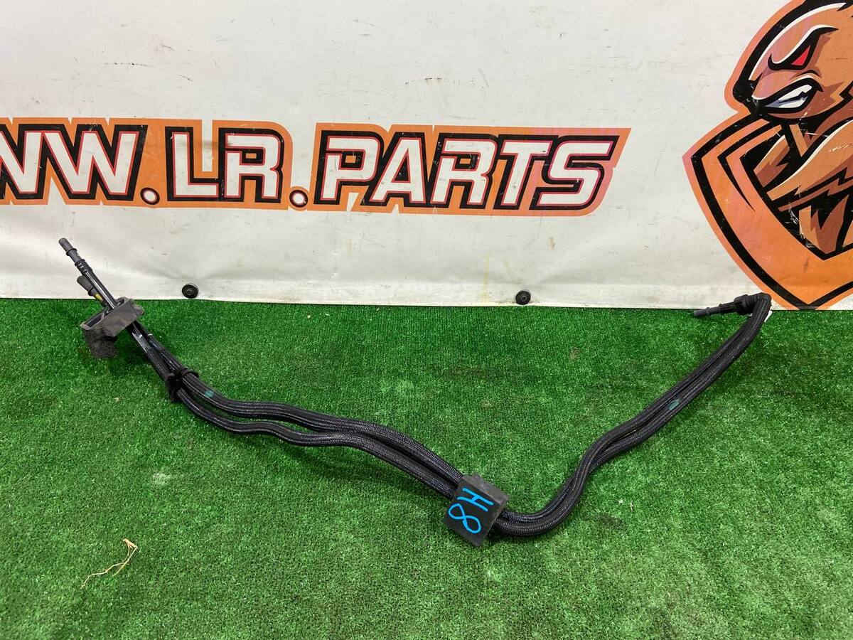 LR088540 Fuel line to the fuel tank Range Rover Sport L494 (2014-2022) Used